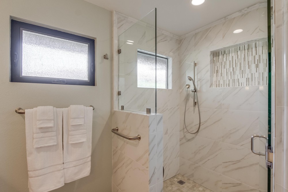 Virtual tour photo 52 of 93 for 1665 Los Altos Road