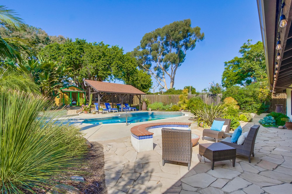 Virtual tour photo 70 of 93 for 1665 Los Altos Road