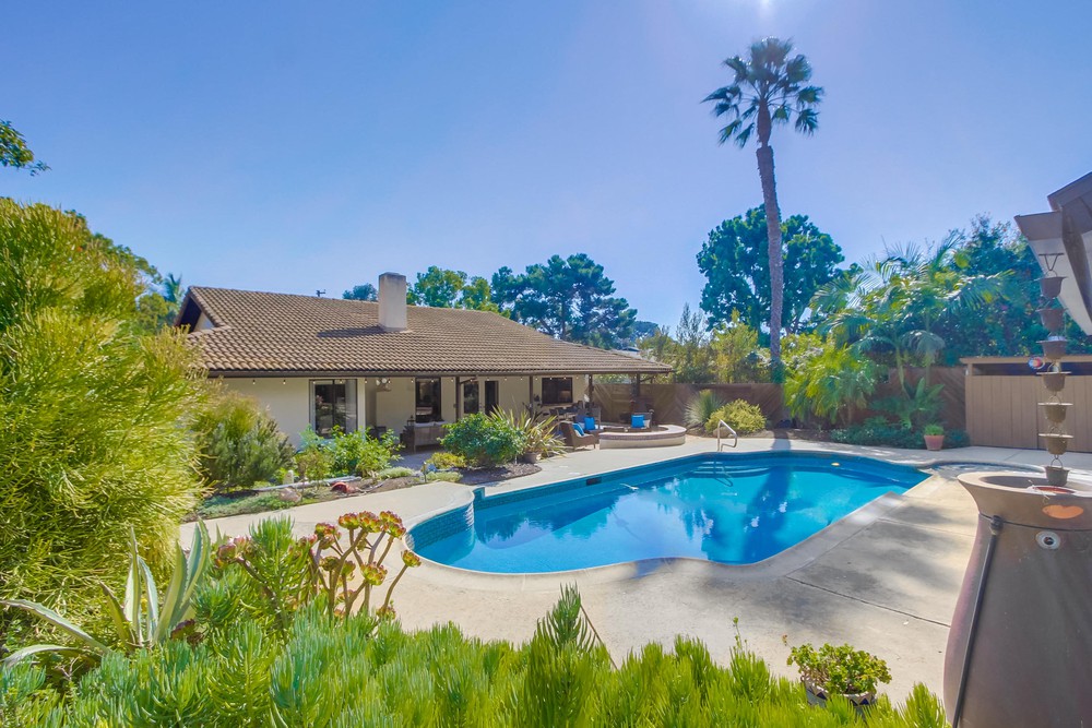 Virtual tour photo 74 of 93 for 1665 Los Altos Road