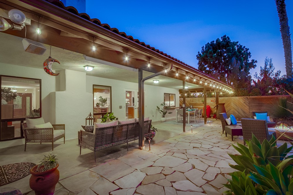 Virtual tour photo 14 of 94 for 1665 Los Altos Road
