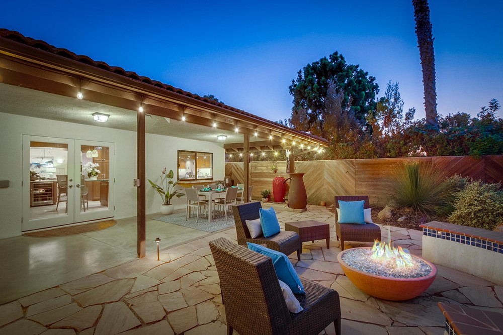 Virtual tour photo 15 of 94 for 1665 Los Altos Road