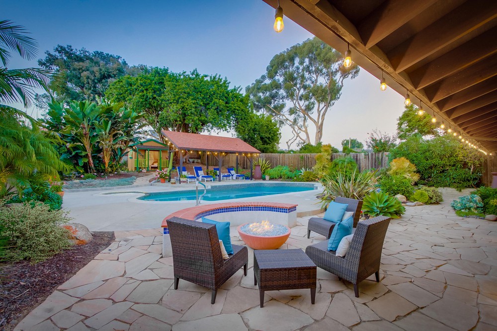 Virtual tour photo 29 of 94 for 1665 Los Altos Road