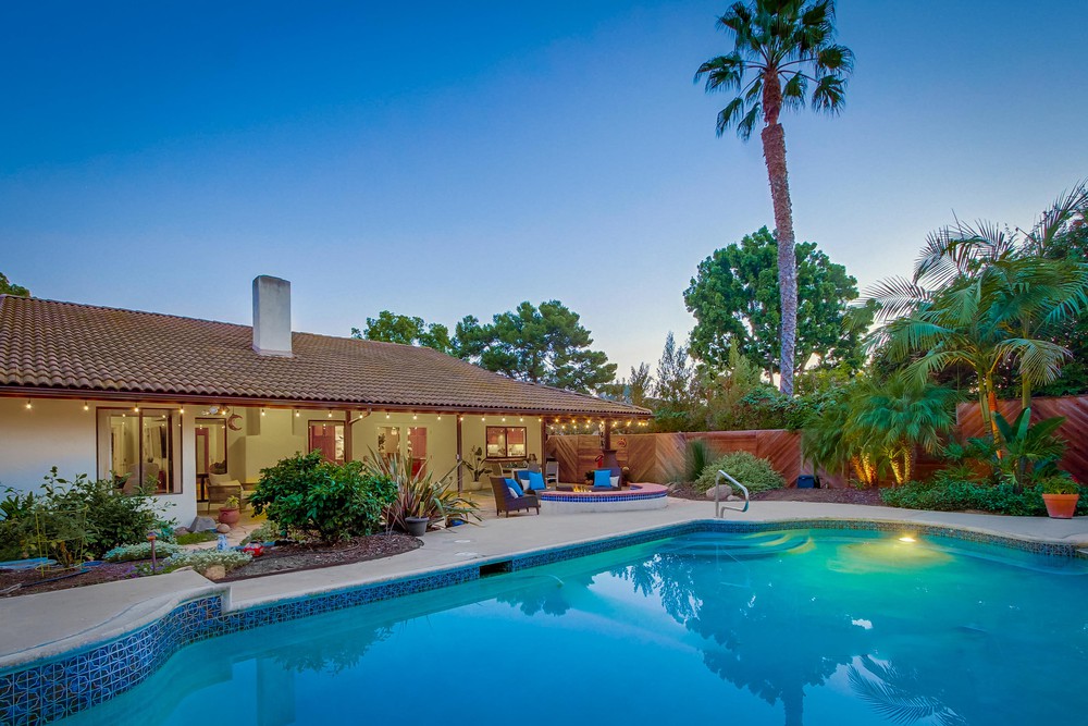 Virtual tour photo 35 of 94 for 1665 Los Altos Road