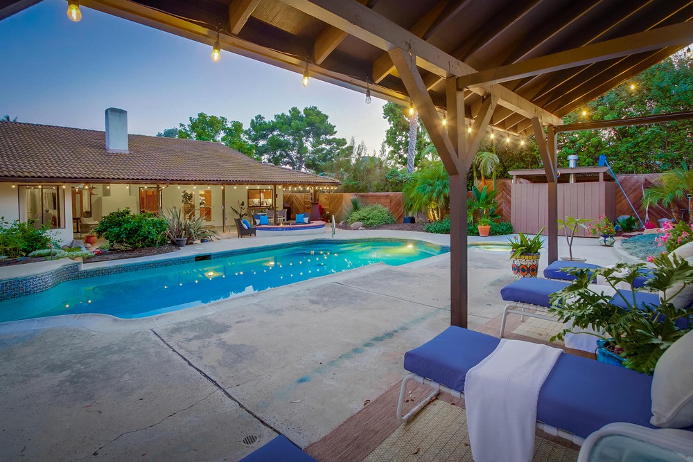 Virtual tour photo 38 of 94 for 1665 Los Altos Road