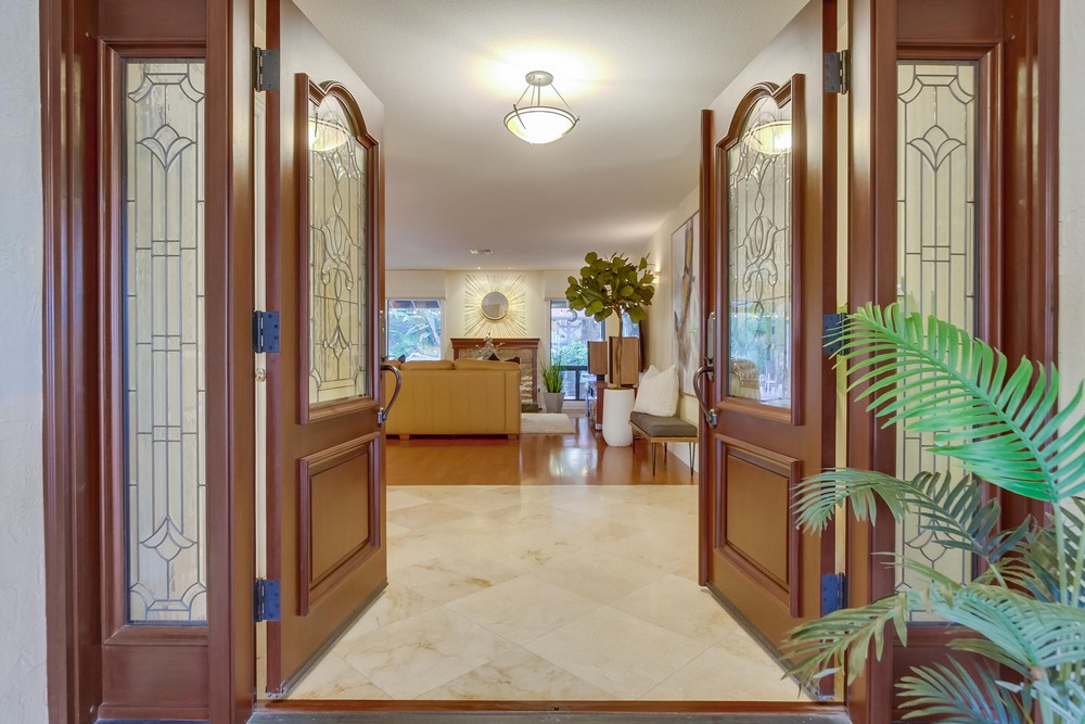 Virtual tour photo 43 of 94 for 1665 Los Altos Road