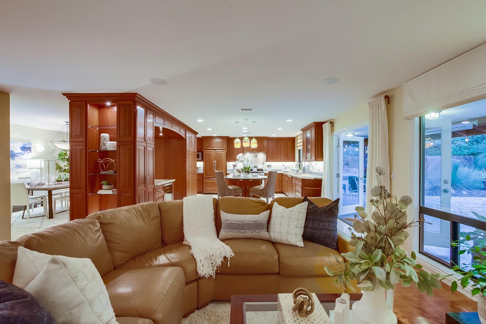 Virtual tour photo 47 of 94 for 1665 Los Altos Road