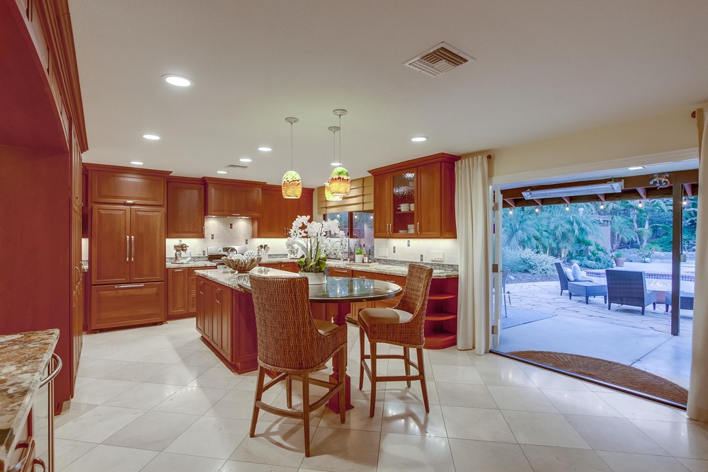 Virtual tour photo 52 of 94 for 1665 Los Altos Road