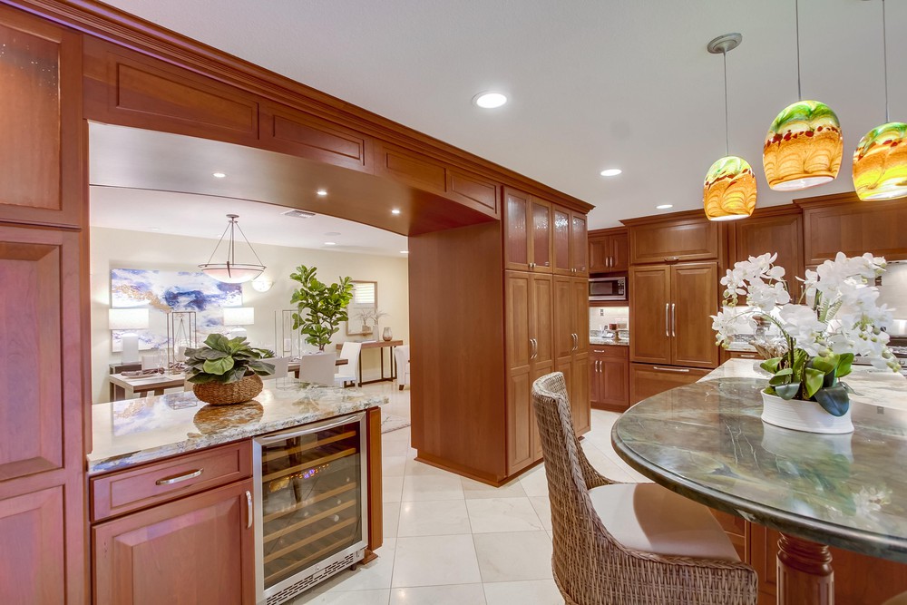 Virtual tour photo 54 of 94 for 1665 Los Altos Road