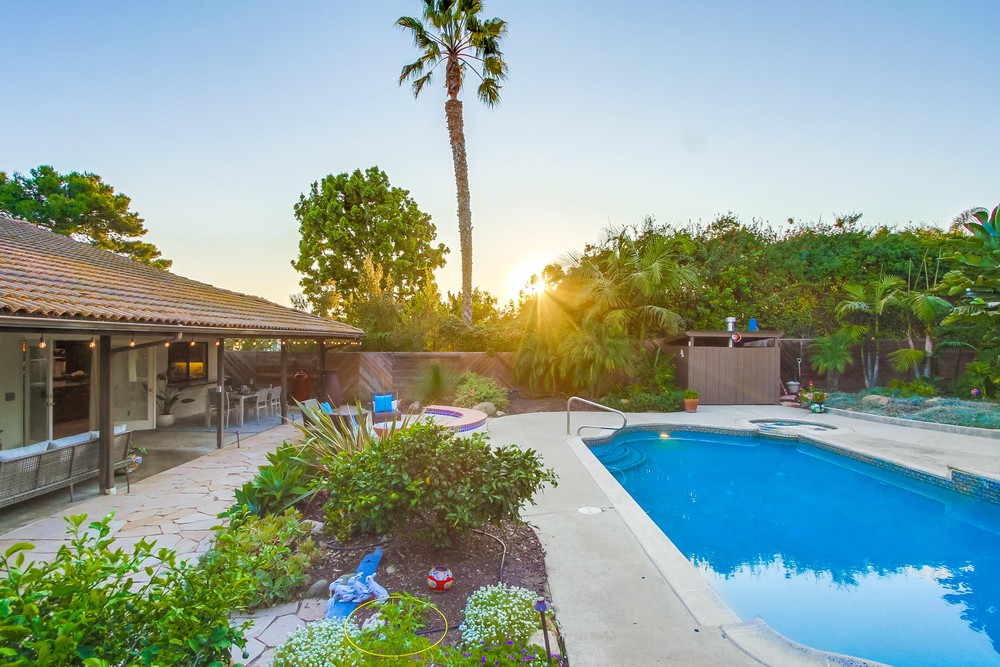 Virtual tour photo 78 of 94 for 1665 Los Altos Road