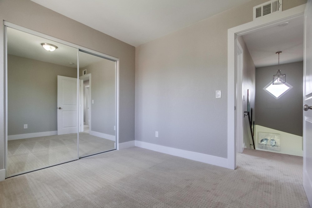 Virtual tour photo 40 of 49 for 1665 Plaza Crest Ridge Rd