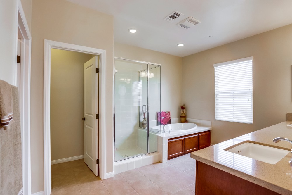 Virtual tour photo 25 of 46 for 16651 Gill Loop