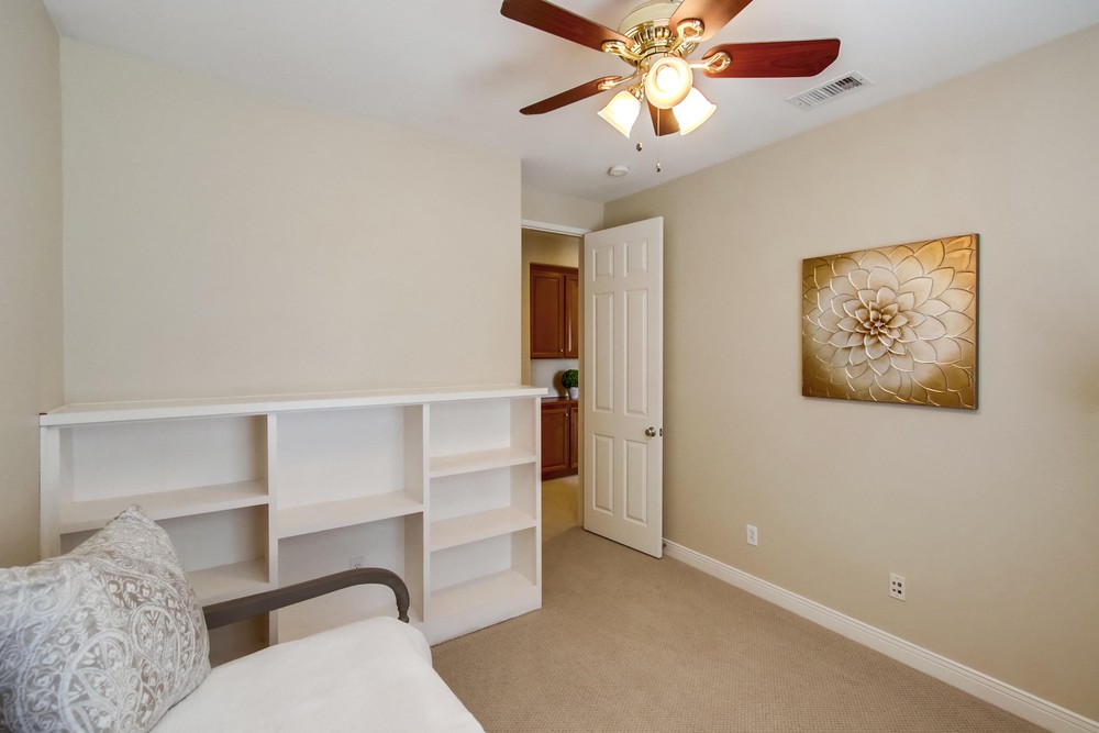 Virtual tour photo 38 of 49 for 16681 Cimarron Crest Dr