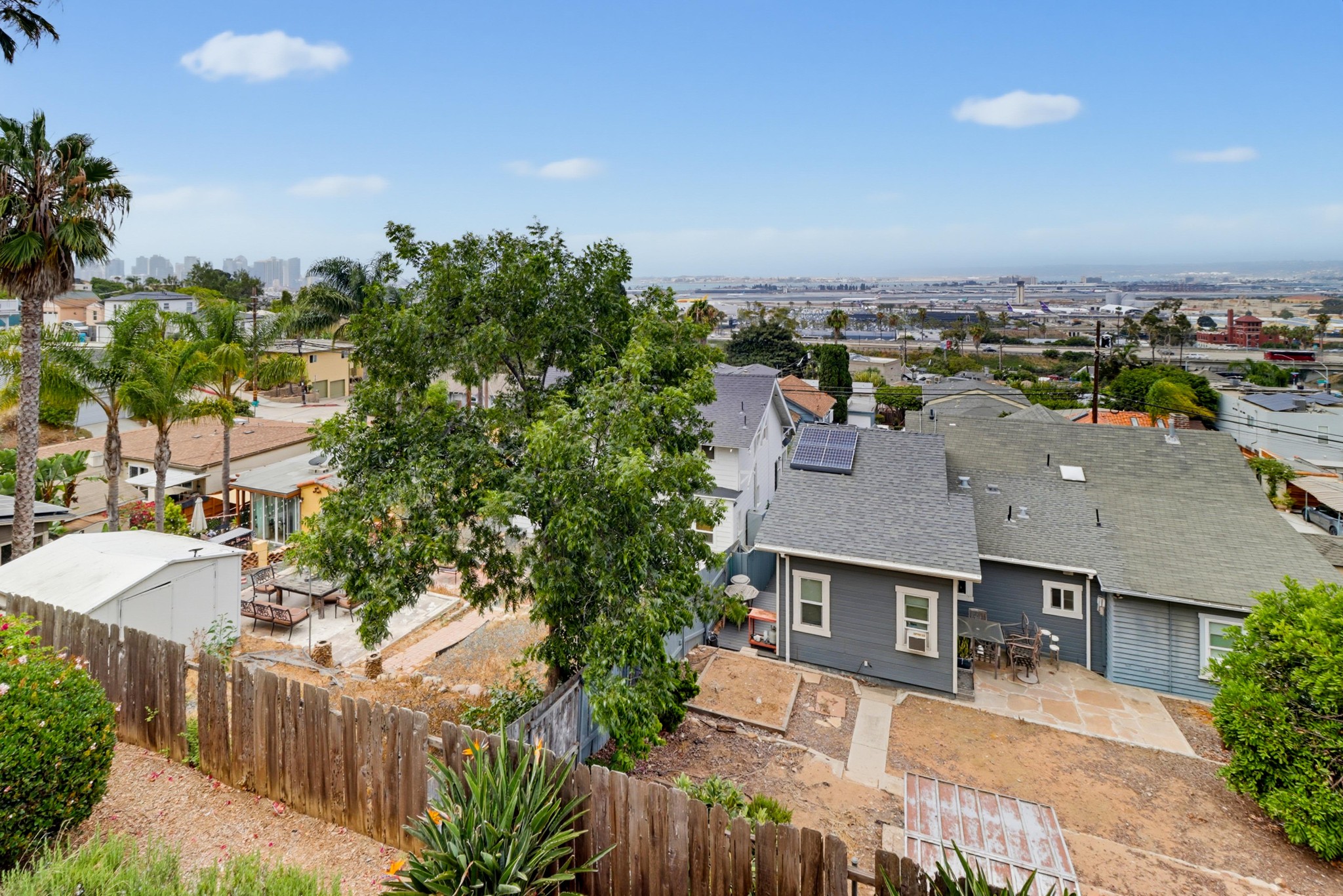 Virtual tour photo 31 of 36 for 1669 Guy St