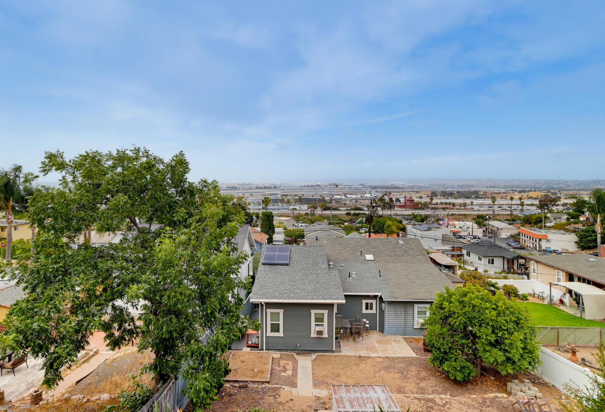 Virtual tour photo 33 of 36 for 1669 Guy St