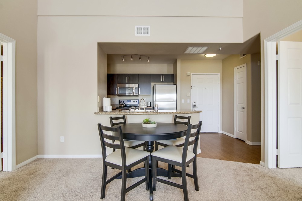 Virtual tour photo 8 of 53 for 1670 Kettner Blvd
