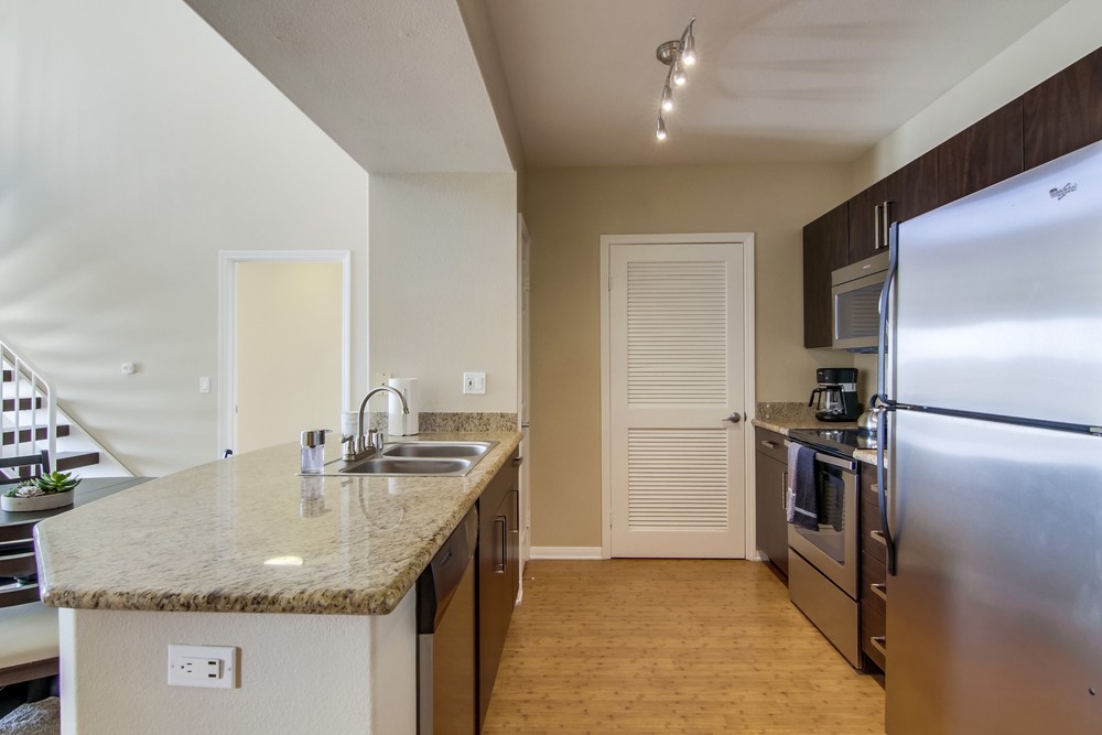 Virtual tour photo 15 of 53 for 1670 Kettner Blvd