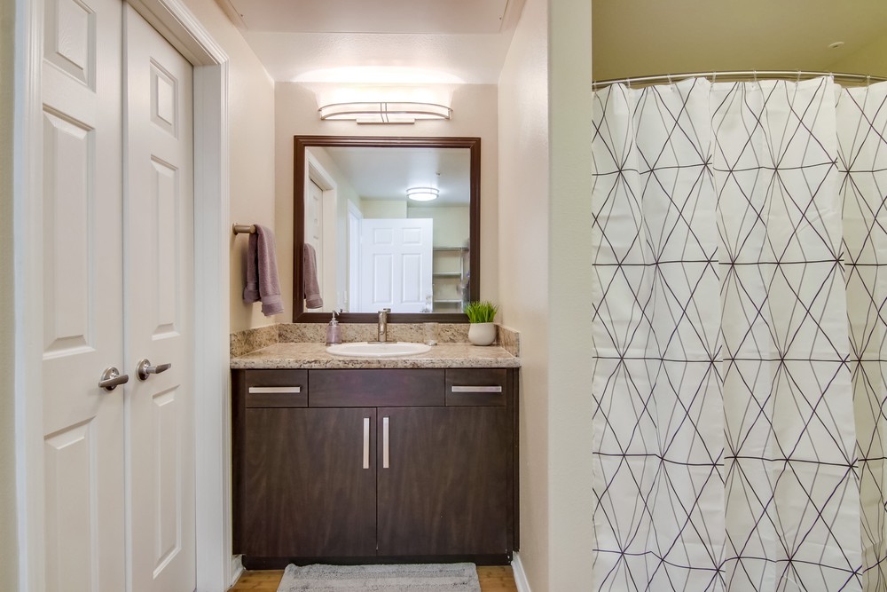 Virtual tour photo 33 of 53 for 1670 Kettner Blvd