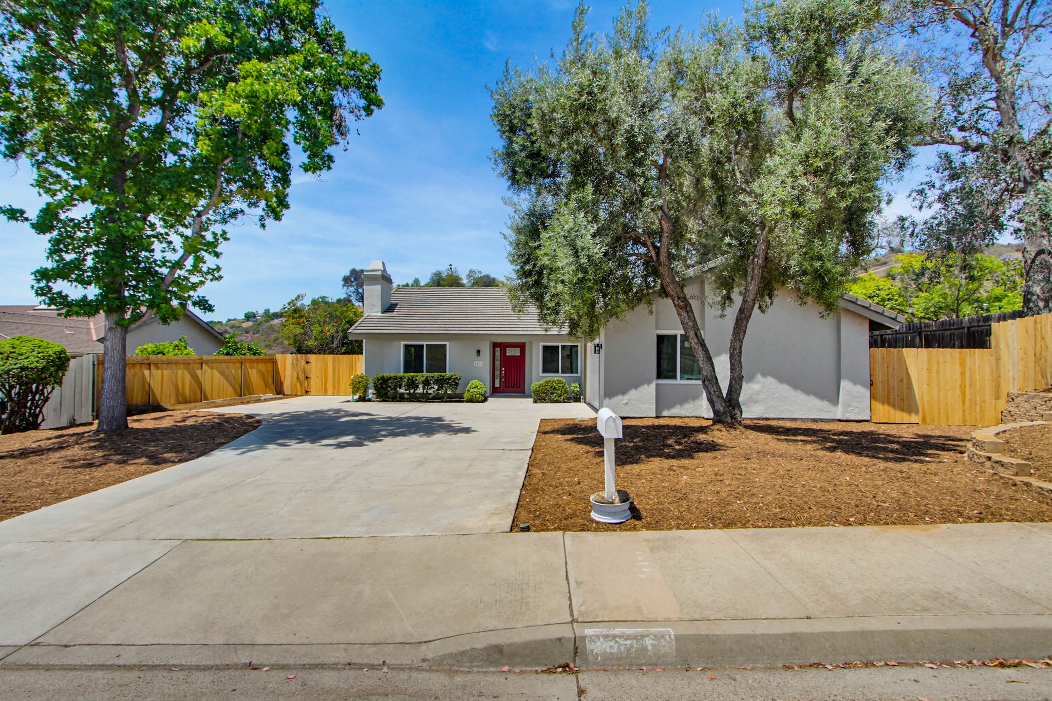 Virtual tour photo 1 of 69 for 1671 N Ash St