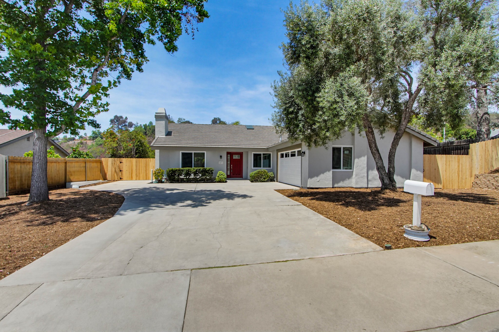 Virtual tour photo 4 of 69 for 1671 N Ash St
