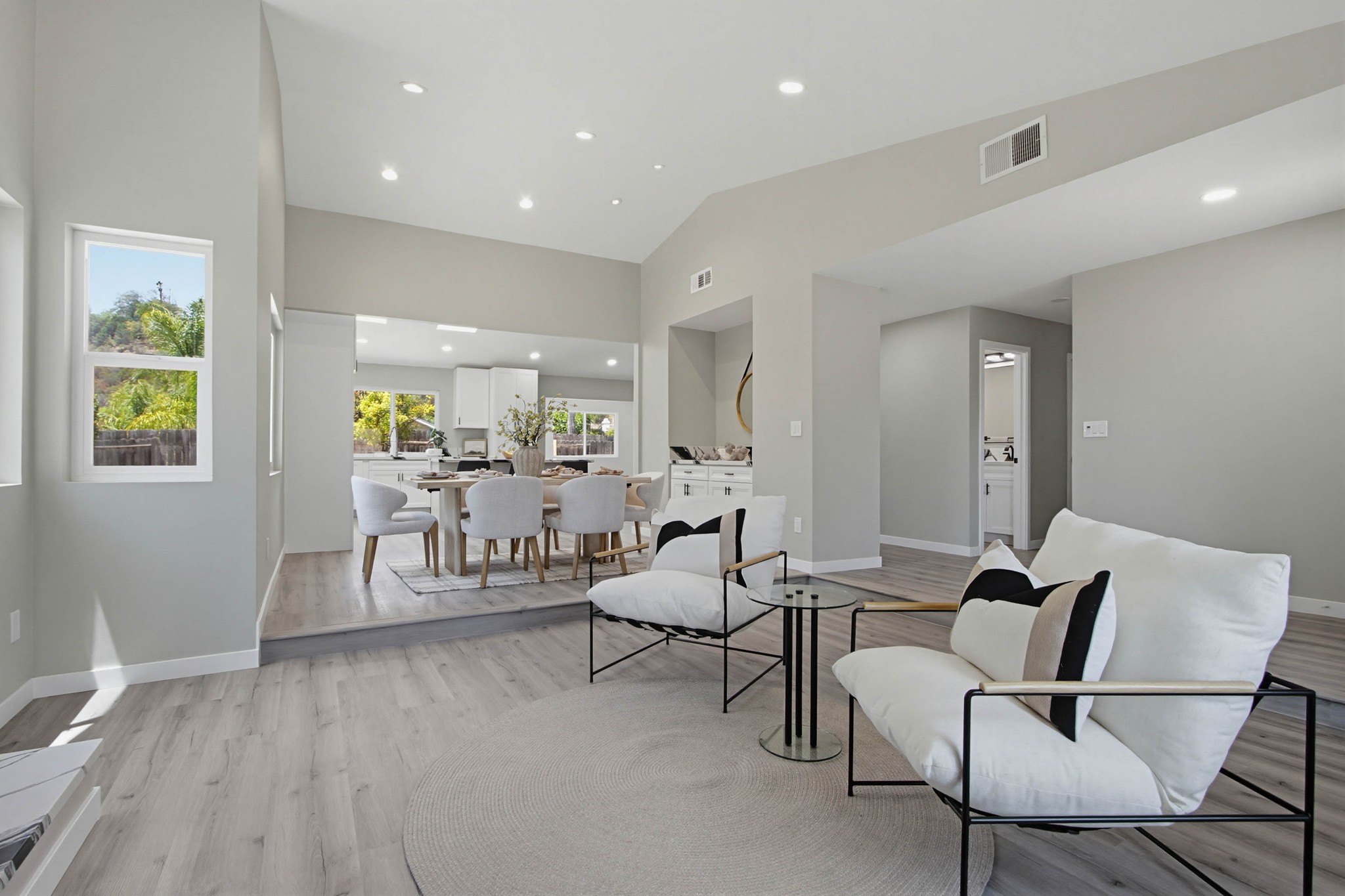 Virtual tour photo 14 of 69 for 1671 N Ash St