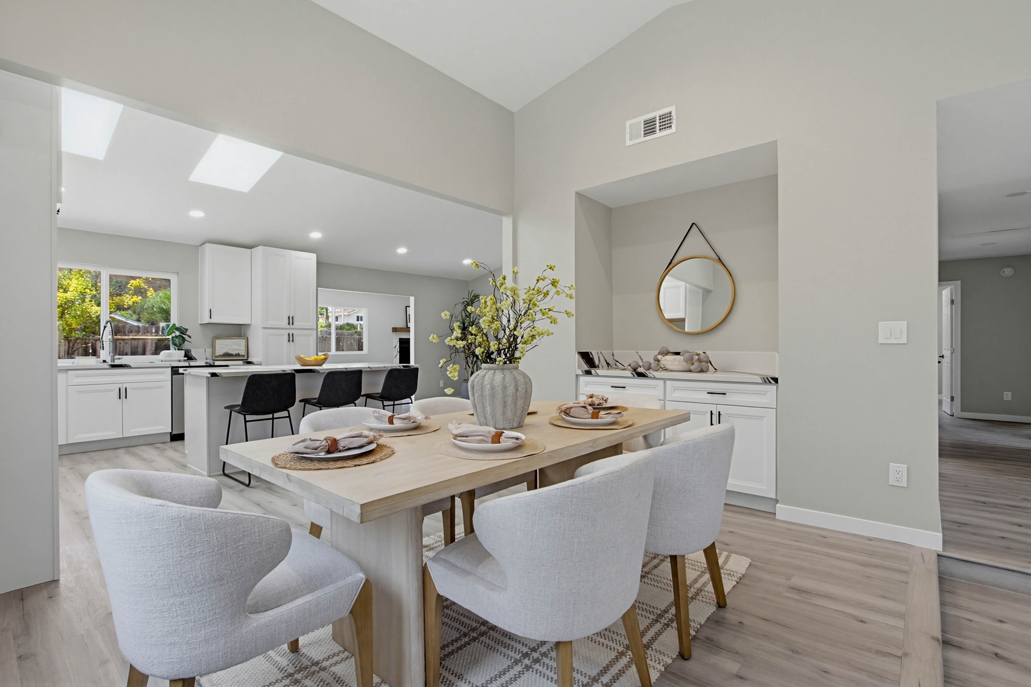 Virtual tour photo 15 of 69 for 1671 N Ash St