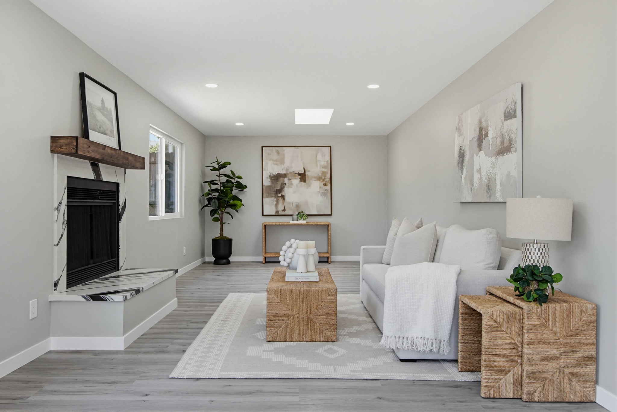 Virtual tour photo 30 of 69 for 1671 N Ash St