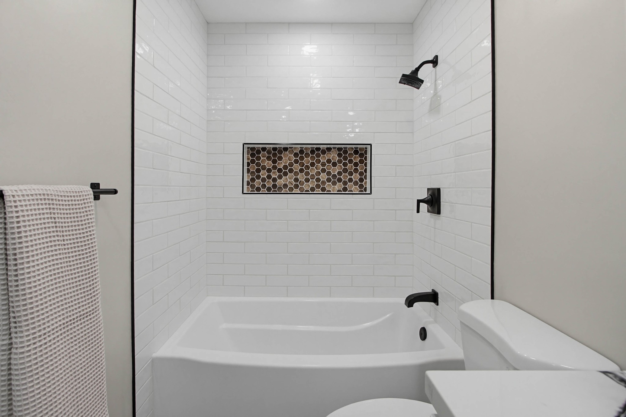 Virtual tour photo 37 of 69 for 1671 N Ash St