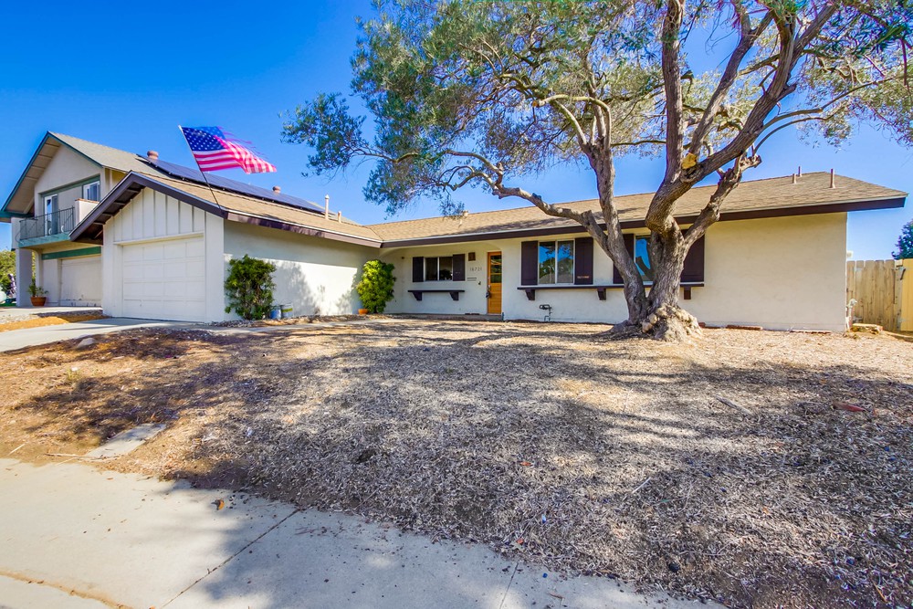 Virtual tour photo 4 of 26 for 16721 Palmero Dr