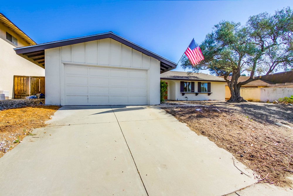 Virtual tour photo 5 of 26 for 16721 Palmero Dr