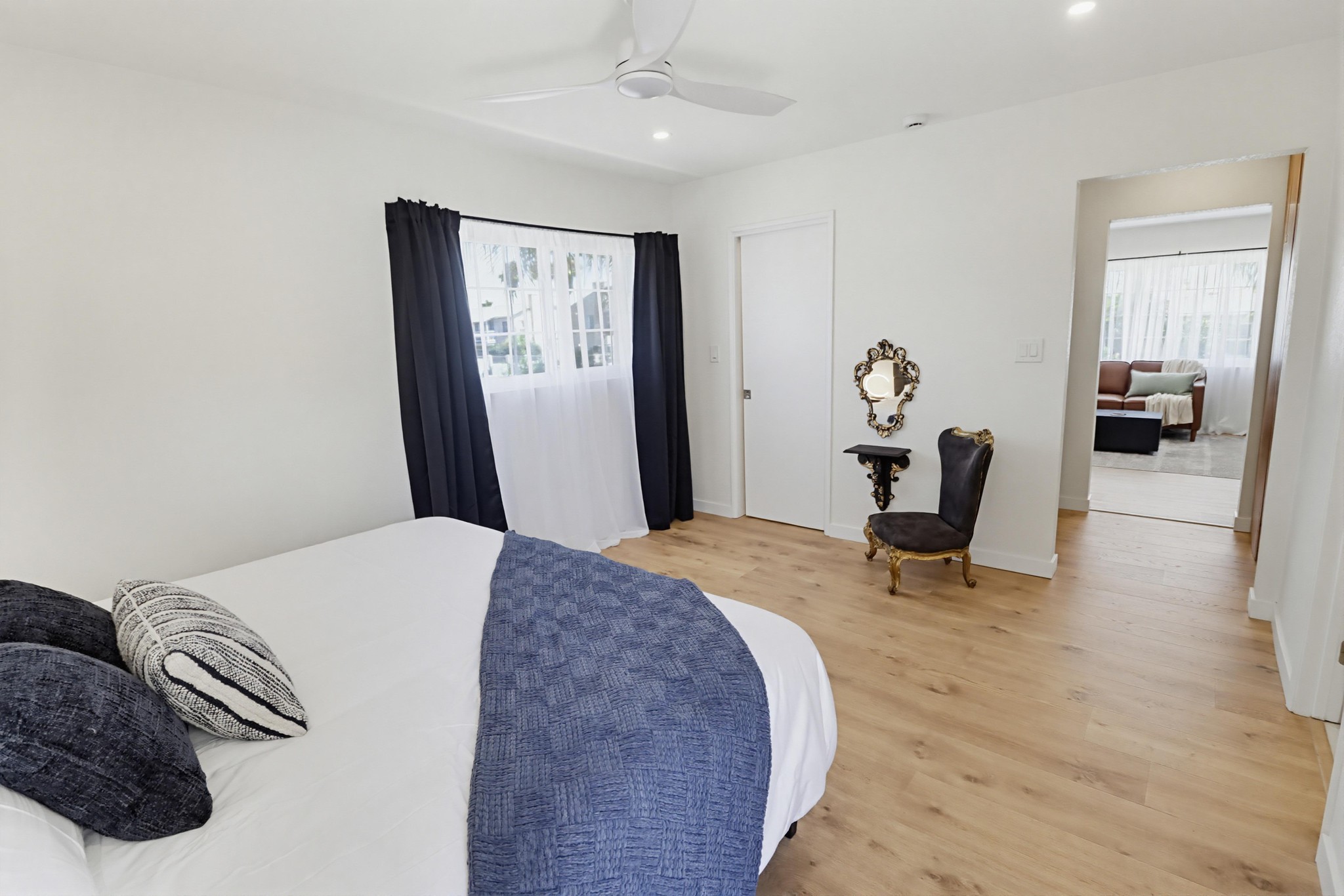 Virtual tour photo 15 of 23 for 1674 Evergreen St