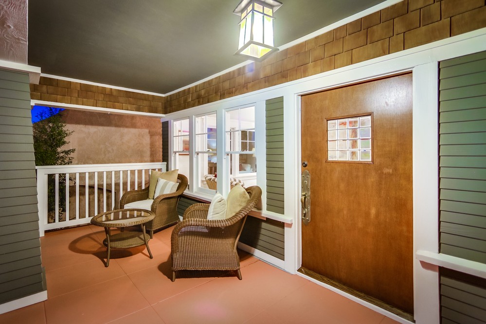 Virtual tour photo 10 of 109 for 1674 Torrance St