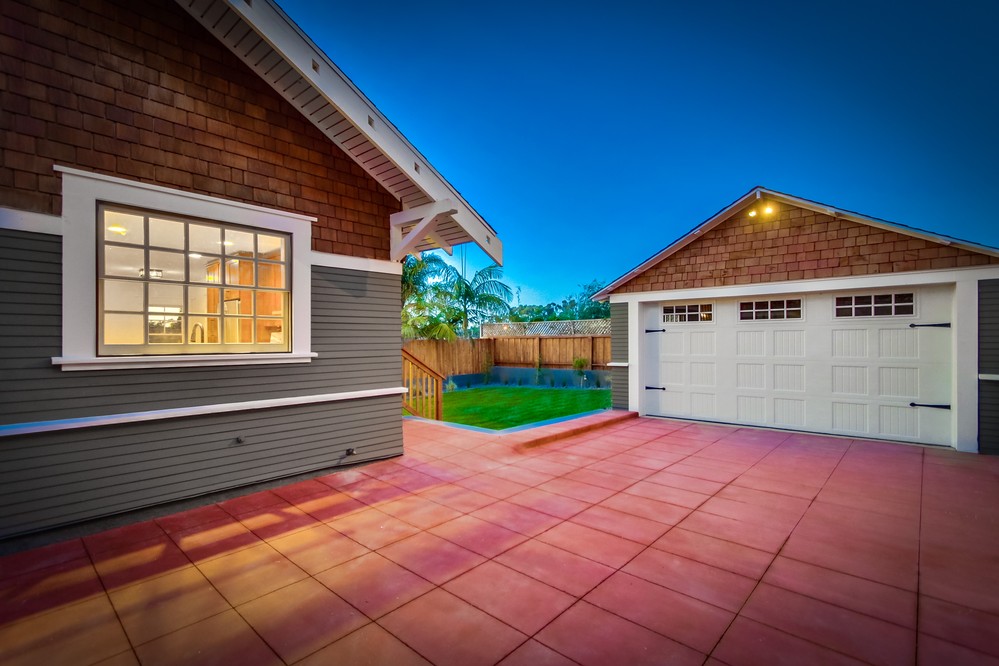 Virtual tour photo 13 of 109 for 1674 Torrance St