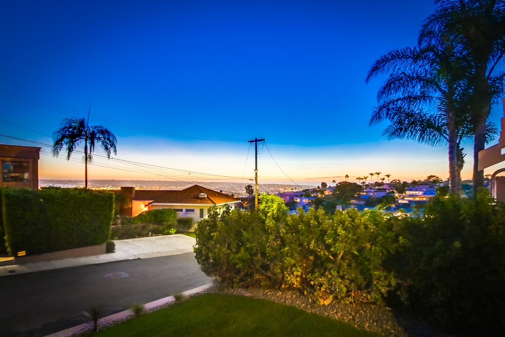 Virtual tour photo 21 of 109 for 1674 Torrance St