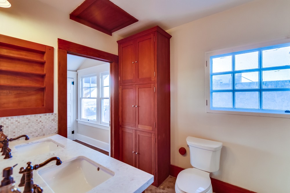 Virtual tour photo 67 of 109 for 1674 Torrance St