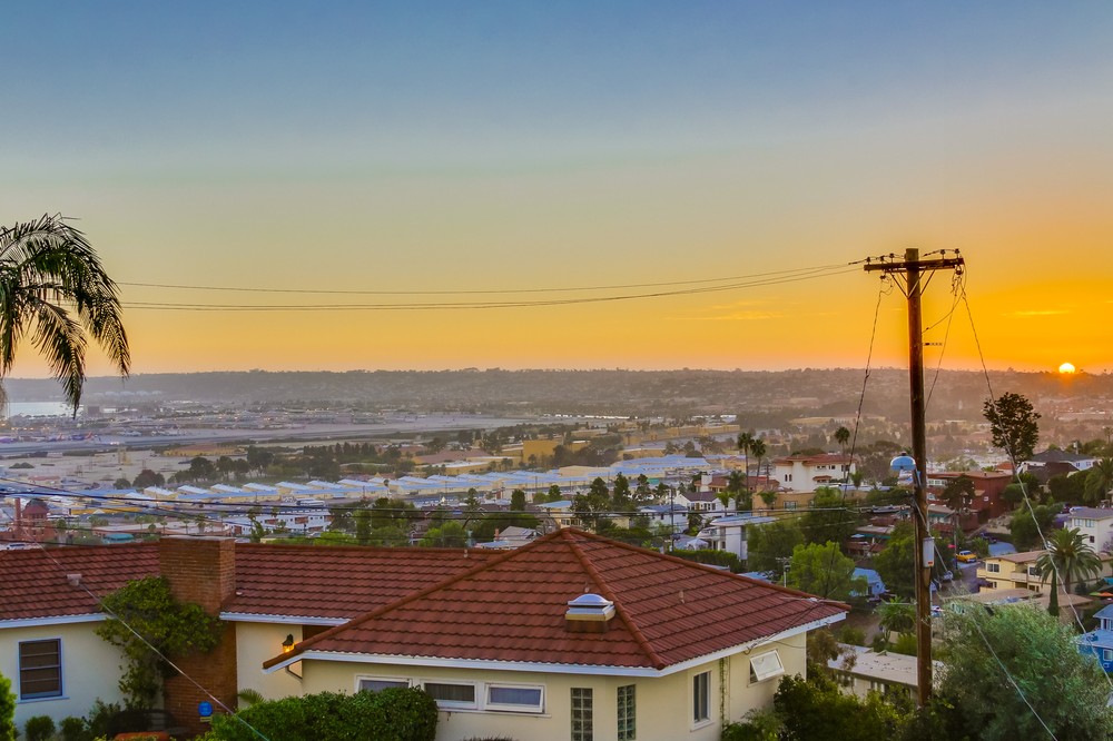 Virtual tour photo 72 of 109 for 1674 Torrance St