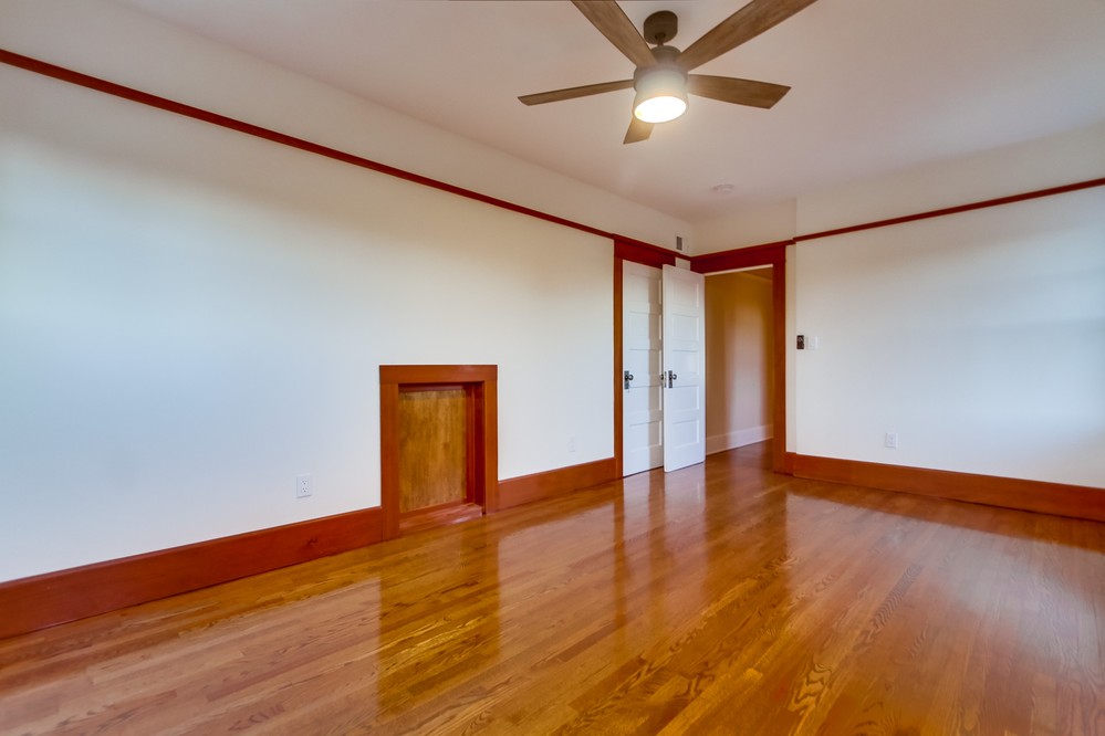 Virtual tour photo 84 of 109 for 1674 Torrance St