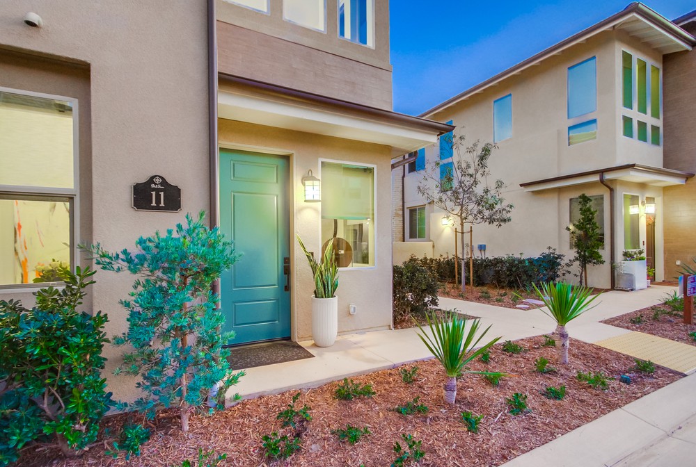Virtual tour photo 6 of 71 for 16750 Coyote Bush Dr #11