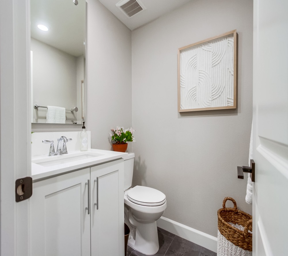 Virtual tour photo 35 of 71 for 16750 Coyote Bush Dr #11