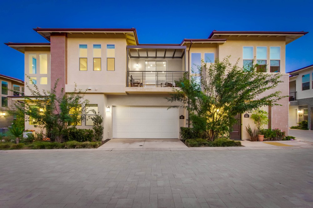 Virtual tour photo 5 of 58 for 16750 Coyote Bush Dr #87
