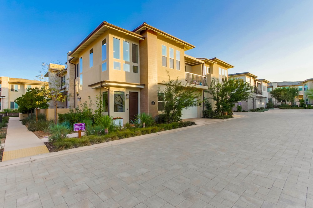 Virtual tour photo 49 of 58 for 16750 Coyote Bush Dr #87