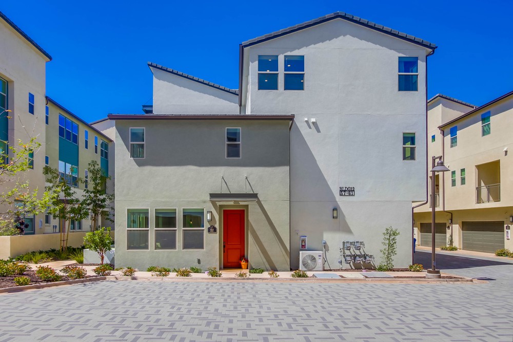 Virtual tour photo 3 of 41 for 16755 Coyote Bush Dr #57