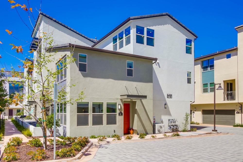 Virtual tour photo 4 of 41 for 16755 Coyote Bush Dr #57