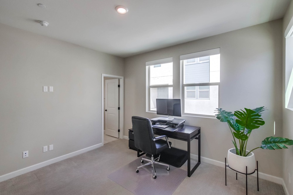 Virtual tour photo 27 of 41 for 16755 Coyote Bush Dr #57