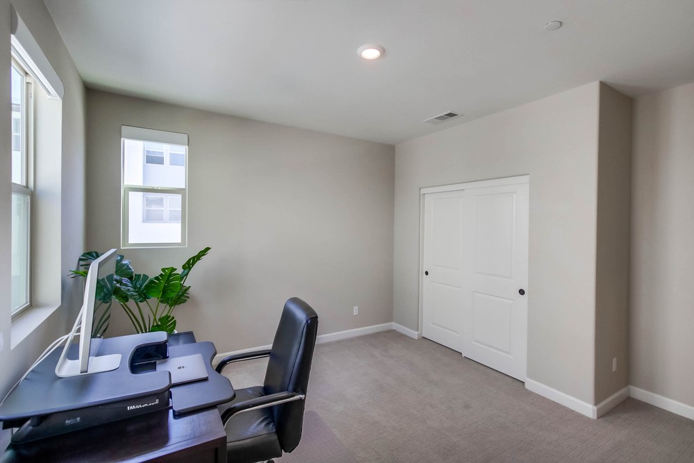Virtual tour photo 28 of 41 for 16755 Coyote Bush Dr #57