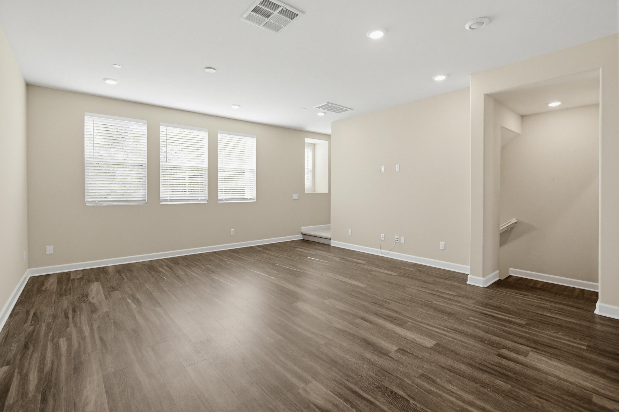 Virtual tour photo 10 of 41 for 16755 Coyote Bush Dr