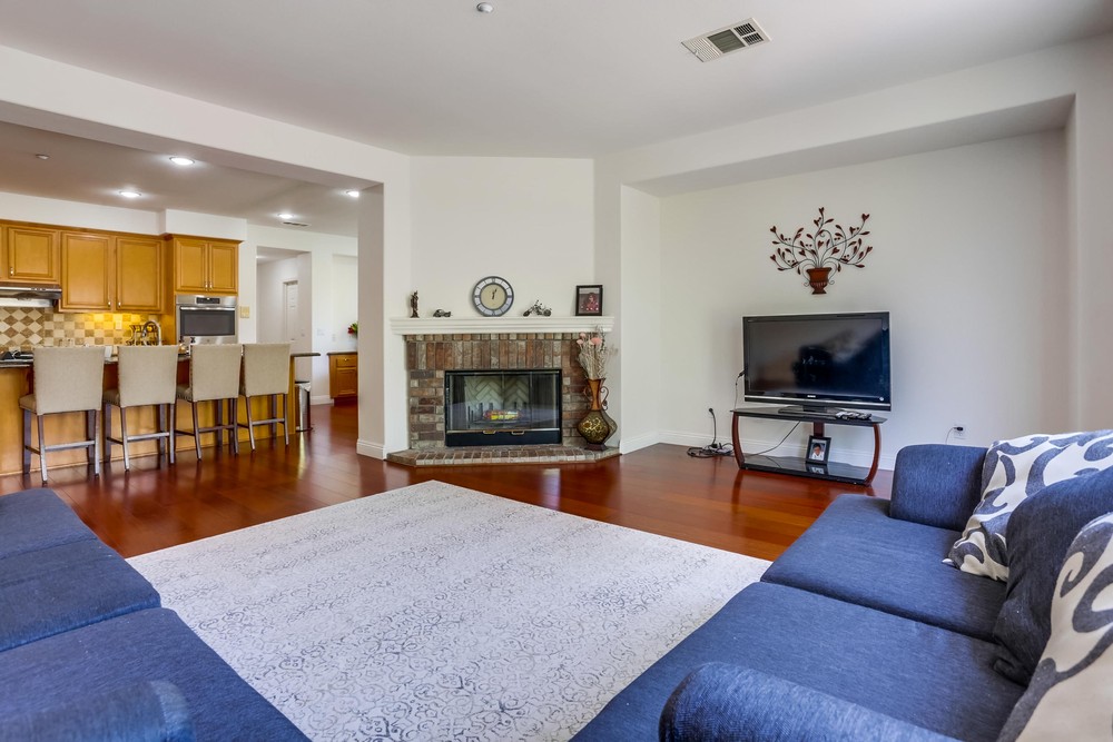Virtual tour photo 7 of 43 for 16778 Santanella St