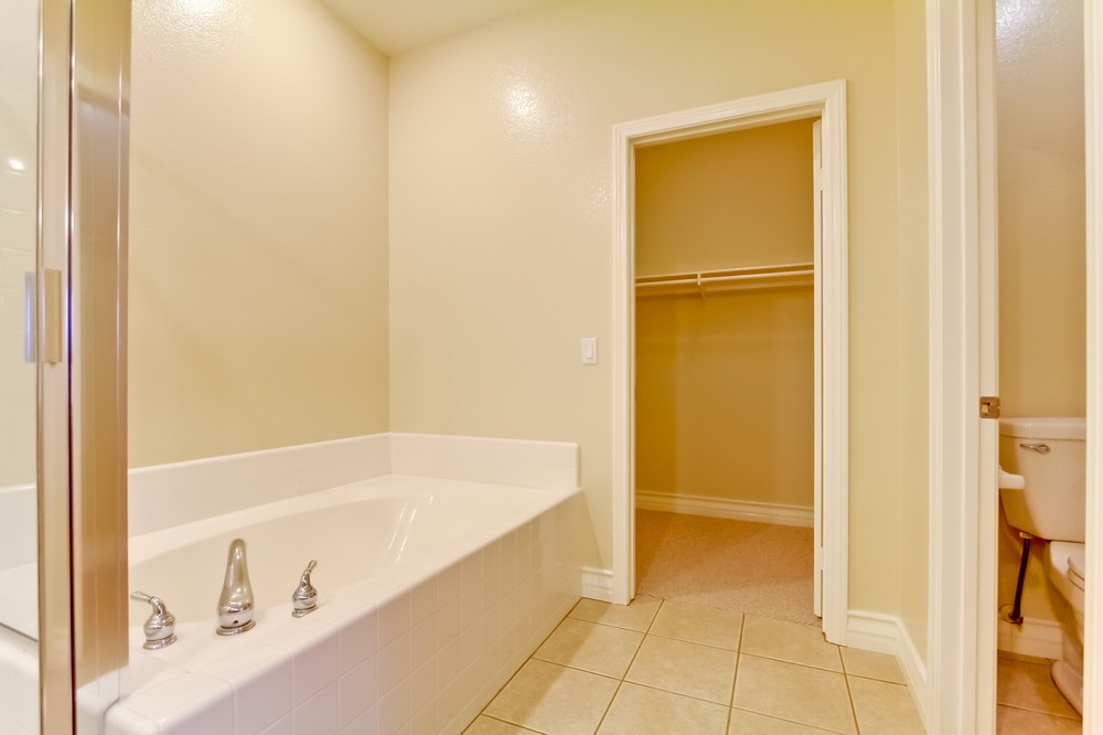 Virtual tour photo 17 of 47 for 16797 Vista Summit