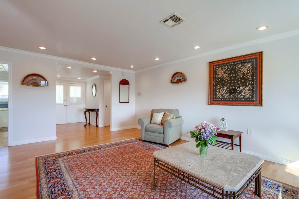 Virtual tour photo 8 of 37 for 16819 Acebo Dr