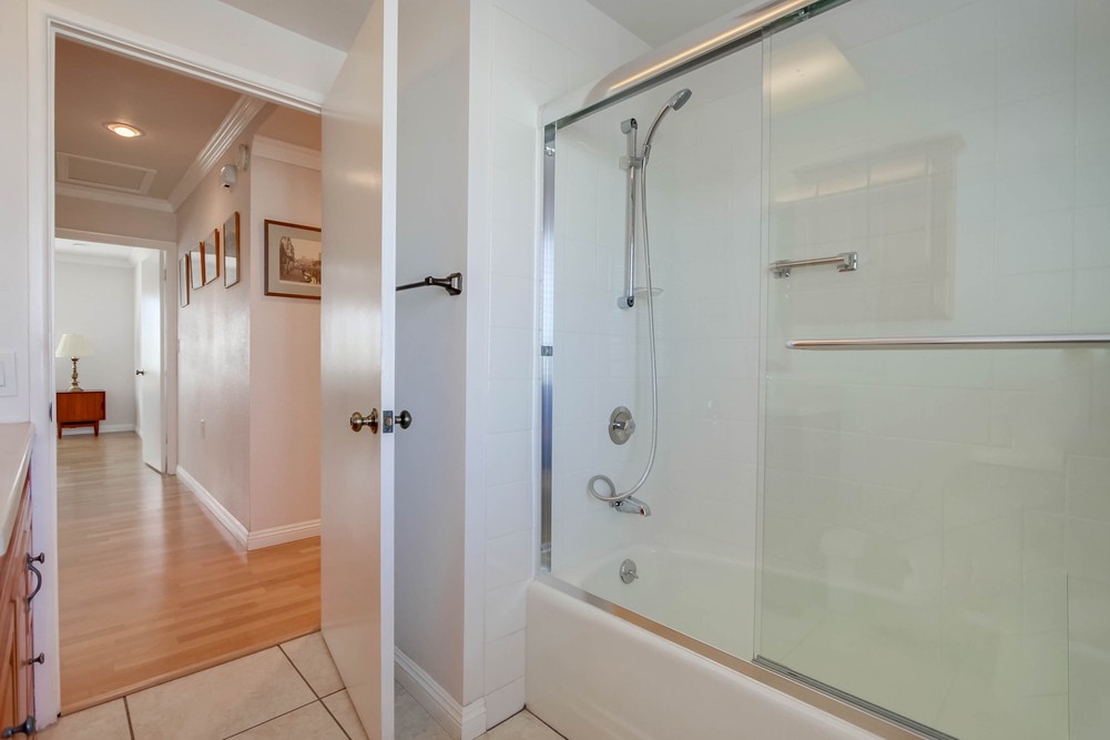 Virtual tour photo 28 of 37 for 16819 Acebo Dr
