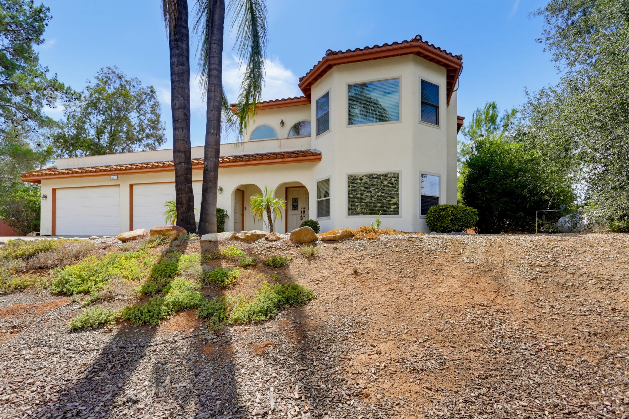 Virtual tour photo 4 of 47 for 16819 Daza Dr